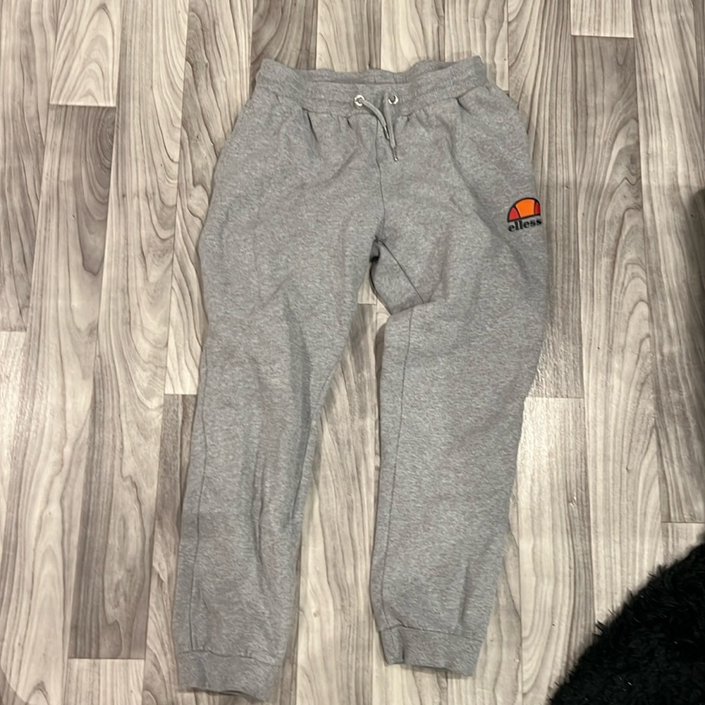 Men’s grey joggers size large. Brand ellesse. Lightly worn
